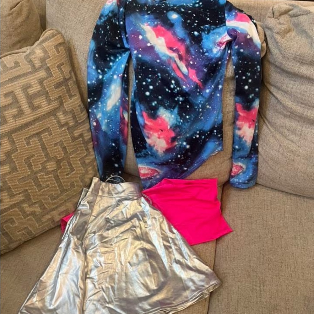 Galaxy Print Long Sleeve Top and Silver Skirt Set